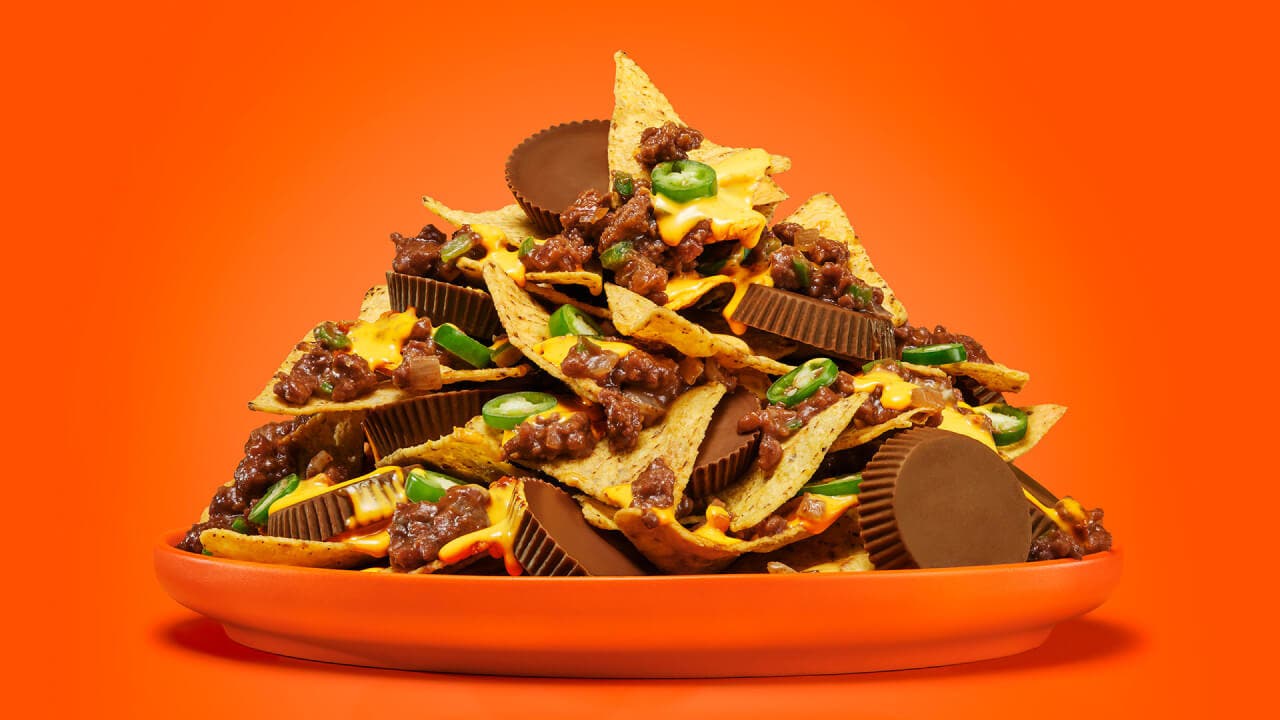plate of freshly made reeses game day nachos