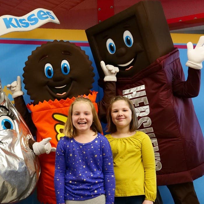 HERSHEY'S Characters with girls